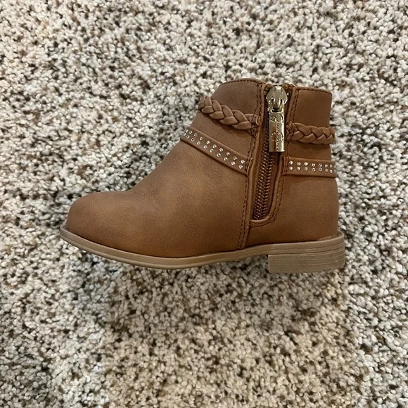 Toddler Girl Brown Ankle Boots - Picture 4 of 10